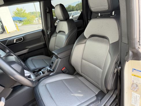 Used 2022 Ford Bronco Everglades AWD/4WD image 12