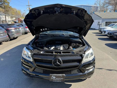 Used 2014 Mercedes-Benz GL 450 4MATIC image 52