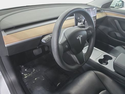 Used 2022 Tesla Model 3 Long Range AWD/4WD image 24