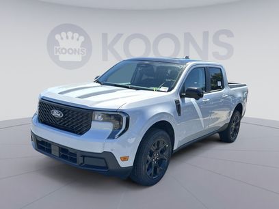 New 2026 Ford Maverick Lariat w/ Black Appearance Package