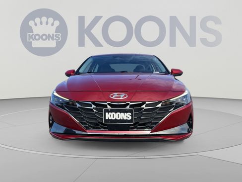 Used 2023 Hyundai Elantra Limited FWD image 19