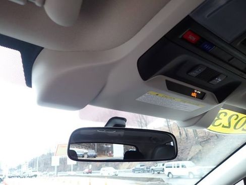 Used 2023 Subaru Crosstrek 2.5i Limited image 25