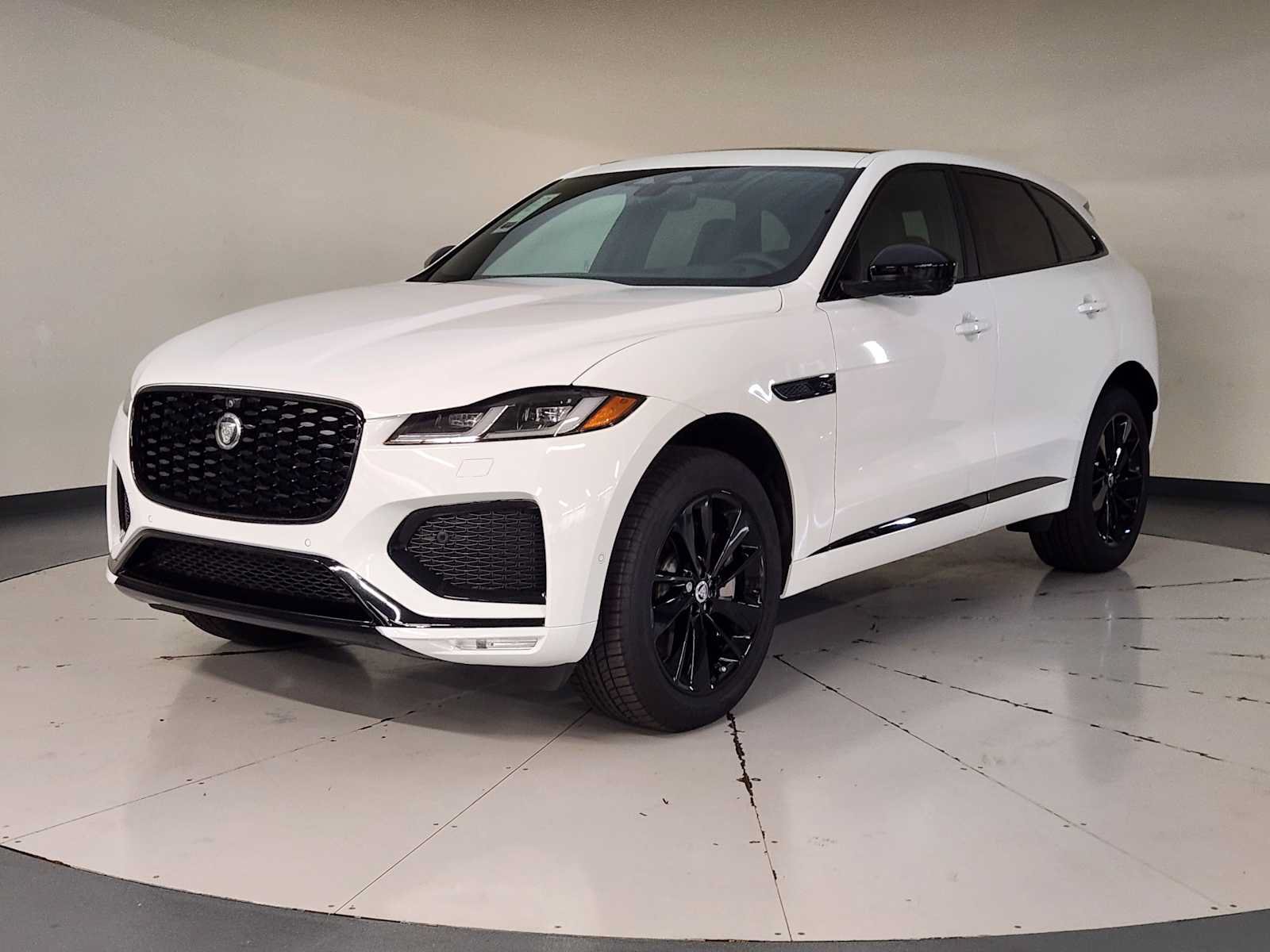New 2026 Jaguar F-PACE R-Dynamic S AWD/4WD image 1