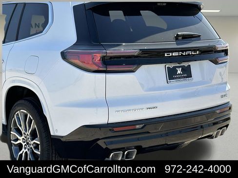 New 2026 GMC Acadia Denali Ultimate w/ LPO, Floor Liner Package AWD/4WD image 7