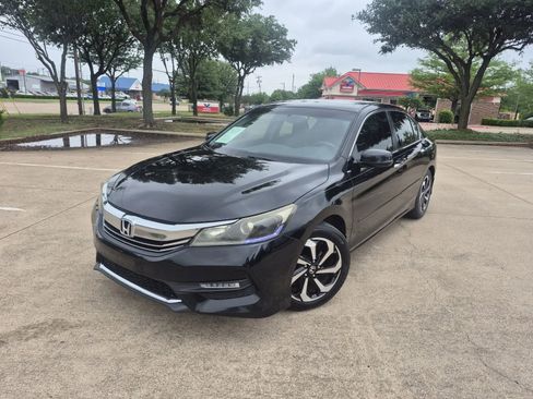 Used 2017 Honda Accord EX-L image 1