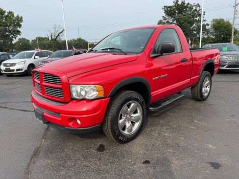 Used 2004 Dodge Ram 1500 Truck SLT w/ Sport Appearance Group AWD/4WD image 1