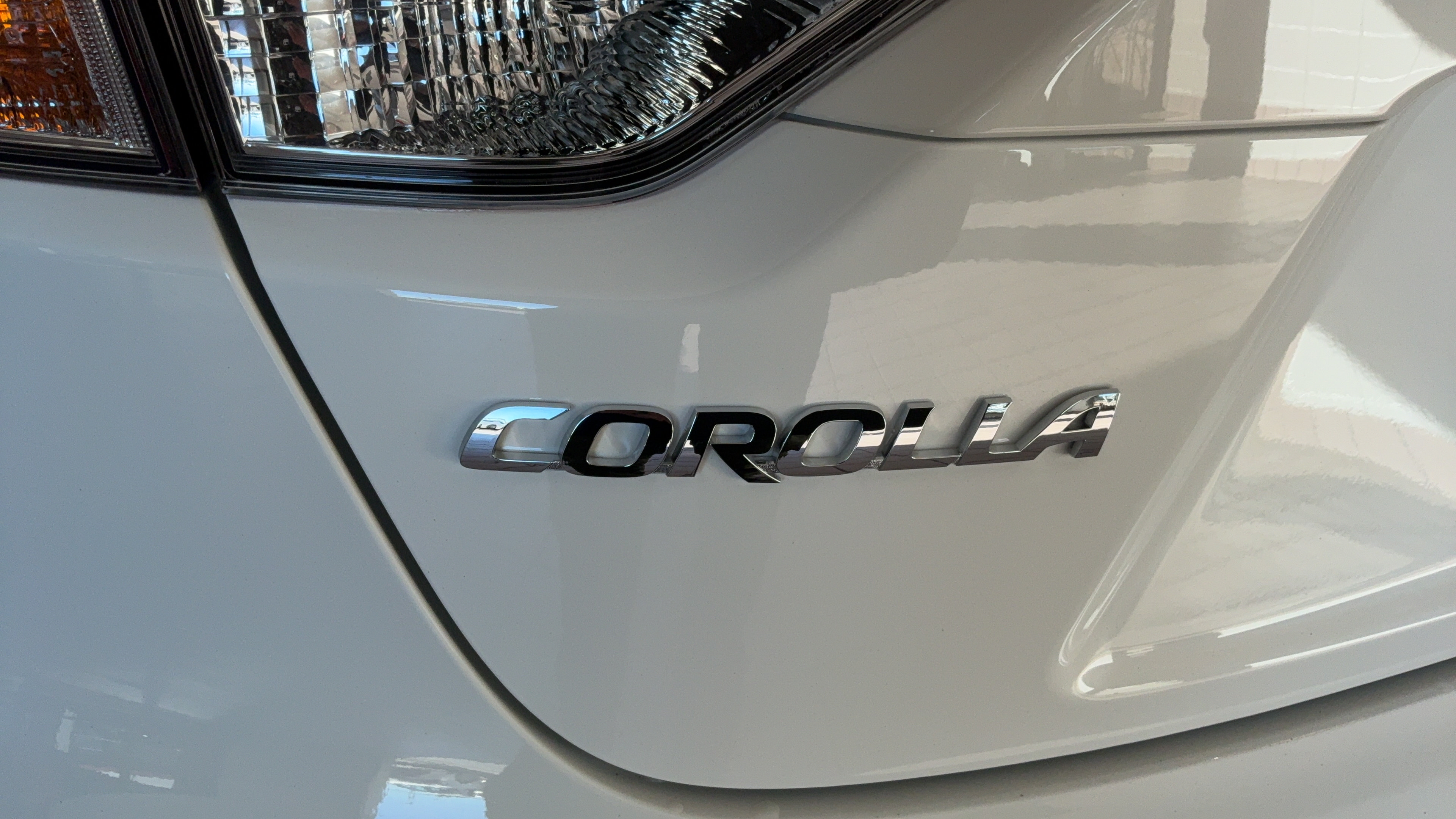 Certified 2026 Toyota Corolla LE FWD image 41