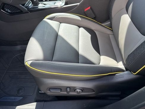 New 2025 Chevrolet TrailBlazer ACTIV w/ Convenience Package image 10