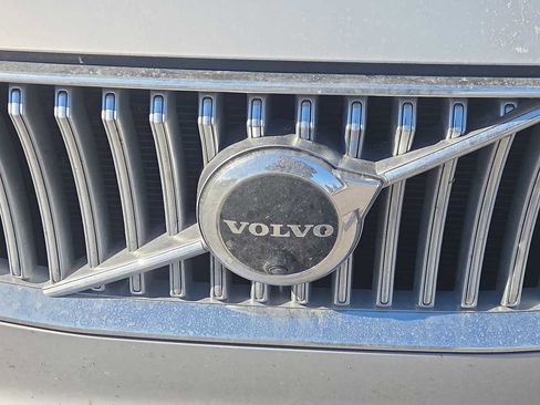 Used 2023 Volvo XC90 B6 Plus w/ Protection Package Premier image 12