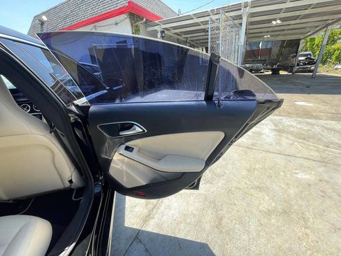 Used 2017 Mercedes-Benz CLA 250 image 13