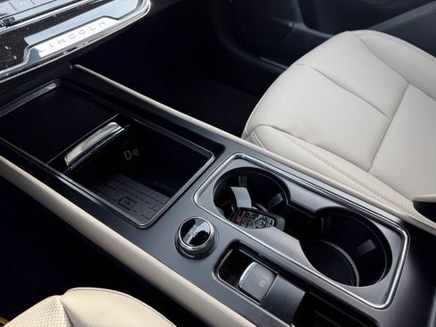 New 2026 Lincoln Corsair Premiere image 28