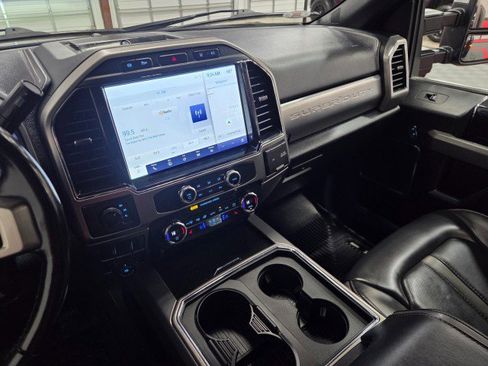 Used 2022 Ford F350 Platinum image 49