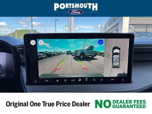 New 2025 Ford Maverick Lobo image 12