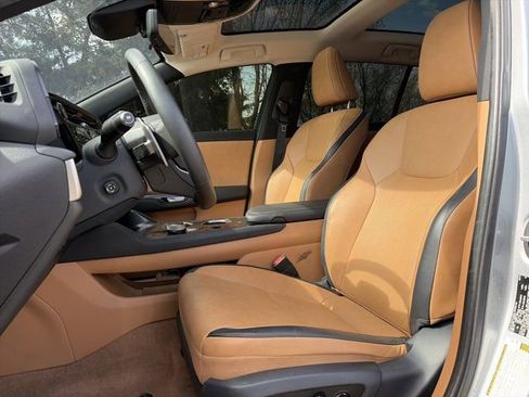 Used 2023 Lexus RZ 450e Premium w/ Accessory Package (Z1) image 12