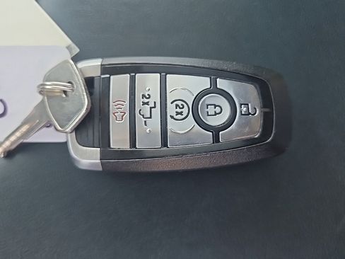 Used 2022 Ford F150 Limited image 63