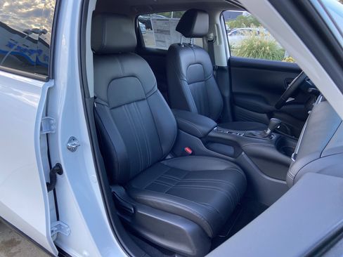 New 2026 Honda HR-V EX-L image 22
