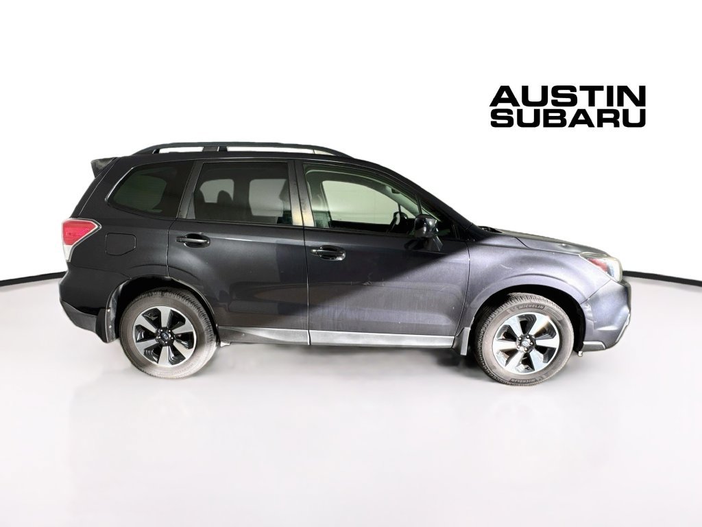 Used 2018 Subaru Forester 2.5i Premium w/ All-Weather Package AWD/4WD image 8