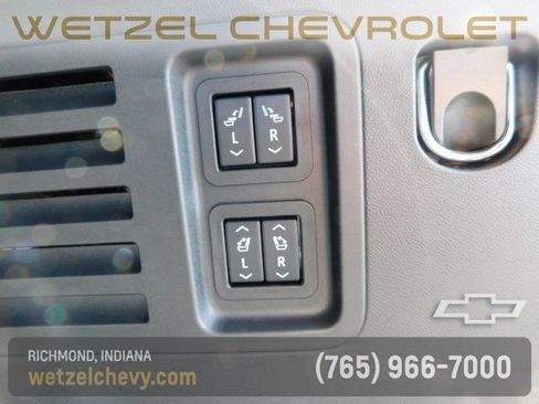 New 2026 Chevrolet Traverse RS w/ LPO, Floor Liner Package AWD/4WD image 25