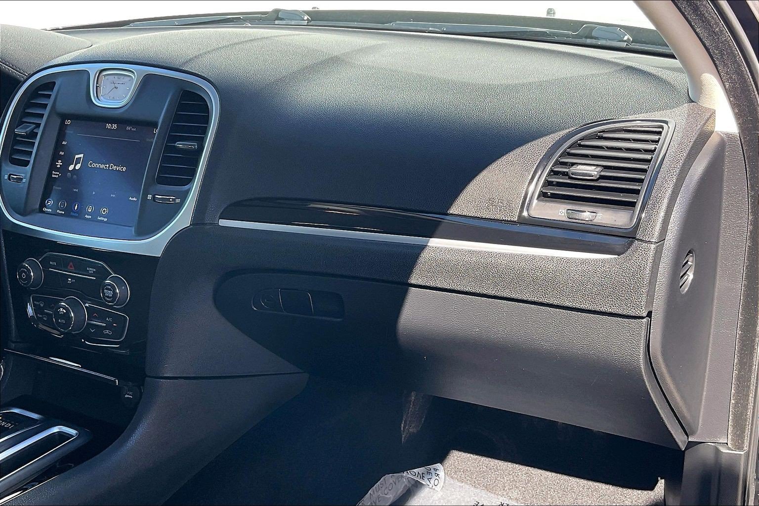 Used 2023 Chrysler 300 Touring w/ Sport Appearance Package RWD image 21