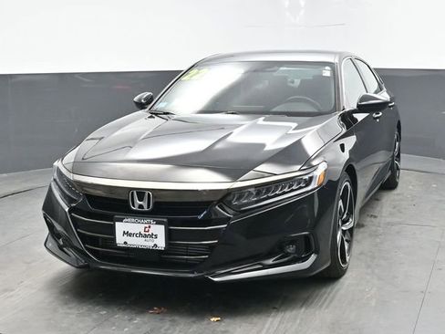 Used 2022 Honda Accord Sport image 2