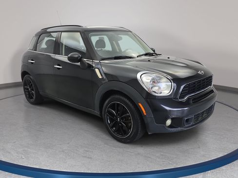 Used 2014 MINI Cooper Countryman S FWD image 3