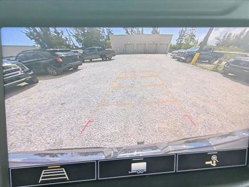 Used 2020 GMC Sierra 1500 SLT w/ SLT Premium Plus Package image 11