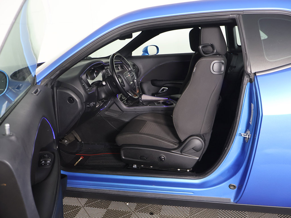 Used 2023 Dodge Challenger SXT RWD image 24