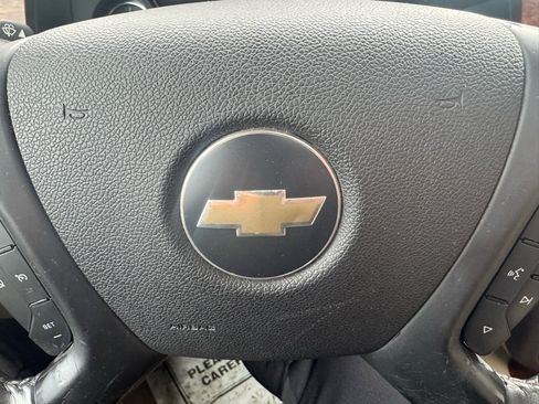 Used 2007 Chevrolet Avalanche LTZ w/ LTZ Preferred Equipment Group image 19