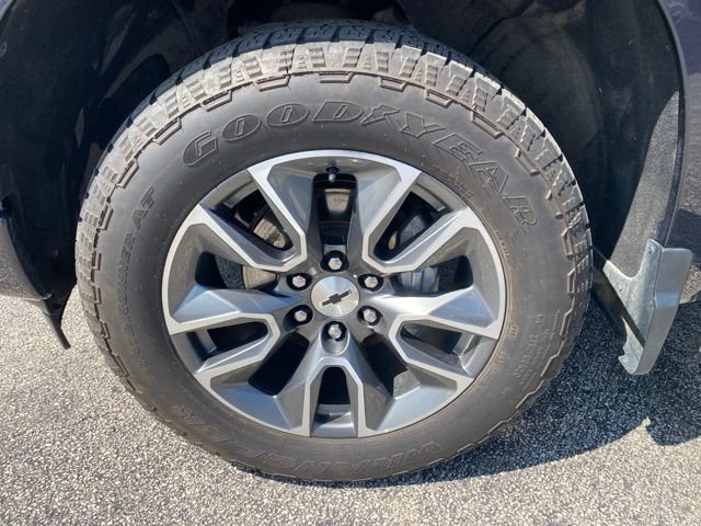 Used 2022 Chevrolet Silverado 1500 RST AWD/4WD image 12
