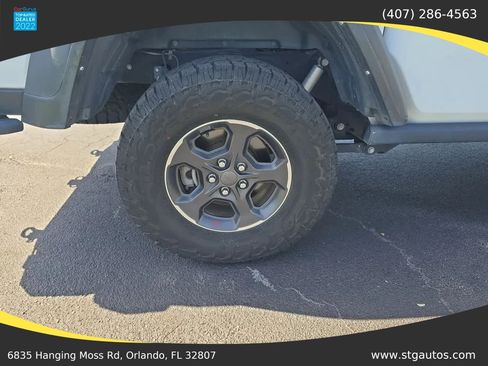 Used 2021 Jeep Gladiator Rubicon w/ LED Lighting Group AWD/4WD image 29