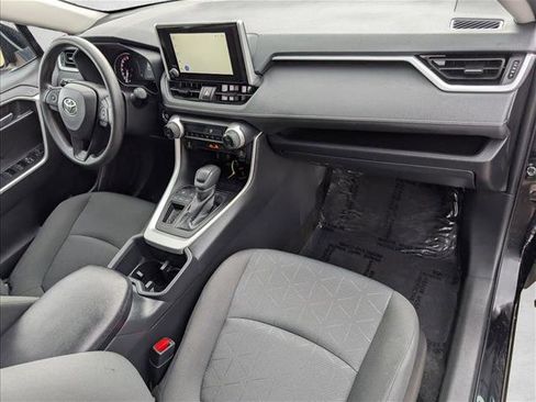 Certified 2025 Toyota RAV4 XLE FWD image 20