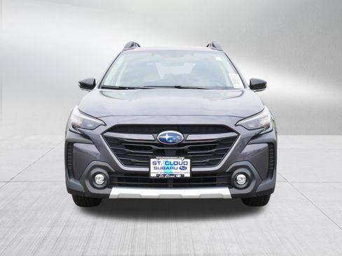 Used 2024 Subaru Outback Limited AWD/4WD image 2