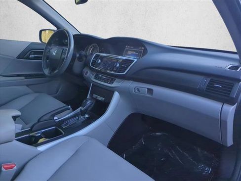 Used 2014 Honda Accord EX-L image 26