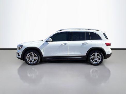 Used 2021 Mercedes-Benz GLB 250 image 2