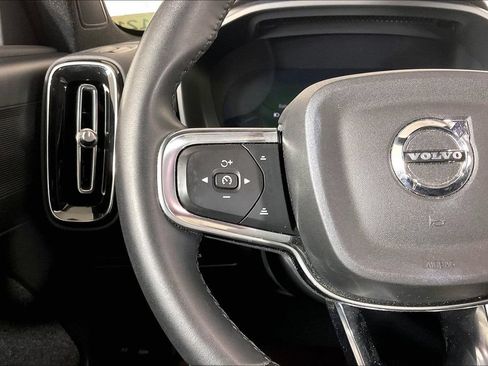 Used 2023 Volvo XC40 Recharge Plus w/ Protection Package Premier AWD/4WD image 18