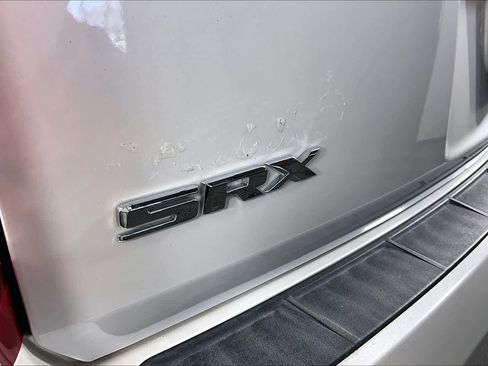 Used 2013 Cadillac SRX Luxury image 30