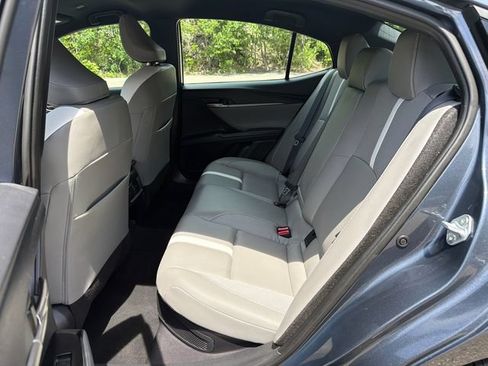 Used 2026 Toyota Camry SE w/ Convenience Package FWD image 17