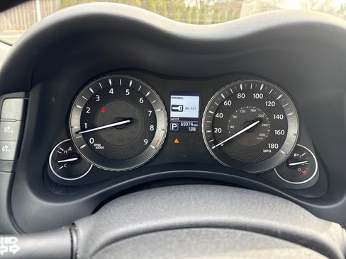 Used 2016 INFINITI Q70 L 3.7 image 15