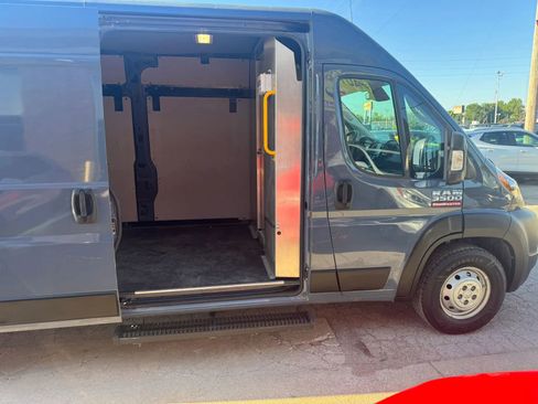 Used 2021 RAM ProMaster 3500 FWD image 11