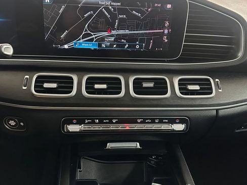 Used 2022 Mercedes-Benz GLE 350 4MATIC w/ AMG Line Exterior image 18