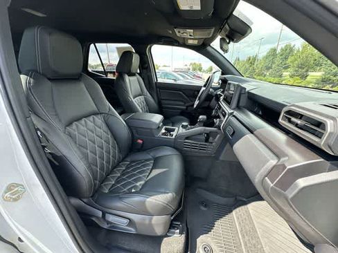 Used 2025 Toyota 4Runner TRD Off-Road AWD/4WD image 20