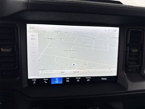 New 2025 Ford Bronco Badlands image 18