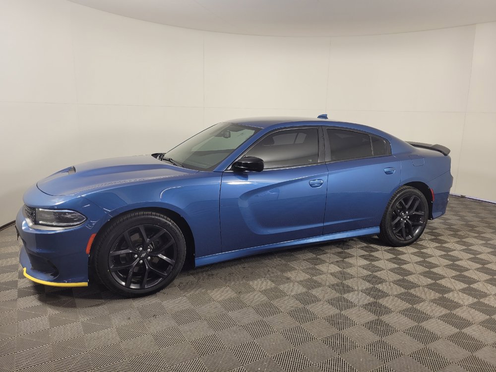 Used 2020 Dodge Charger GT w/ Blacktop Package RWD image 2