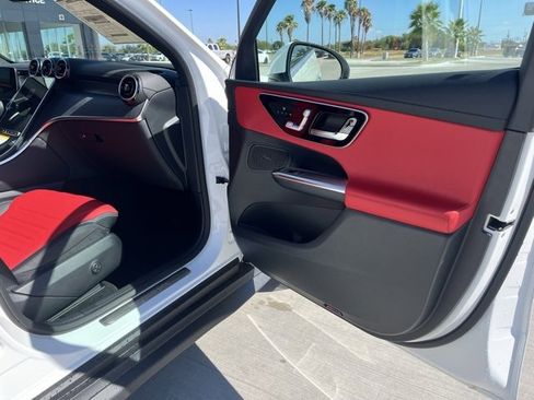 New 2026 Mercedes-Benz GLC 300 image 21