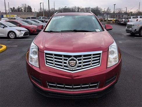 Used 2013 Cadillac SRX Luxury image 2
