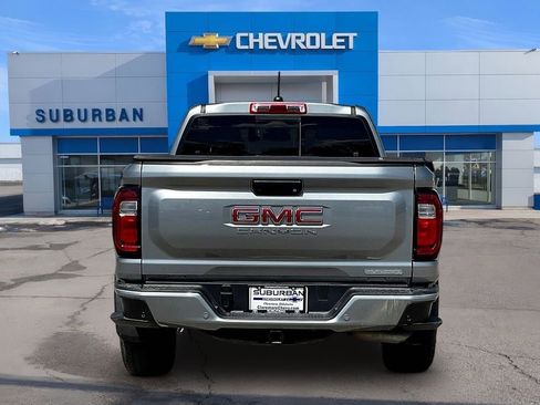 Used 2024 GMC Canyon Elevation w/ Elevation Premium Package image 4