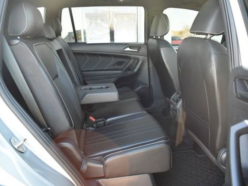 Used 2023 Volkswagen Tiguan SE R-Line image 42