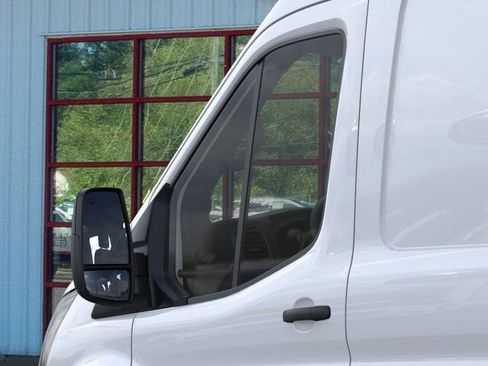 New 2026 Ford Transit 250 148 Medium Roof image 20