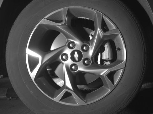 Used 2025 Chevrolet Trax LT w/ LT Convenience Package FWD image 13