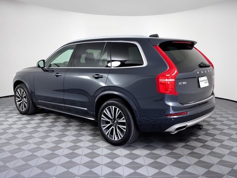 Used 2021 Volvo XC90 T6 Momentum w/ Protection Package Premier AWD/4WD image 3